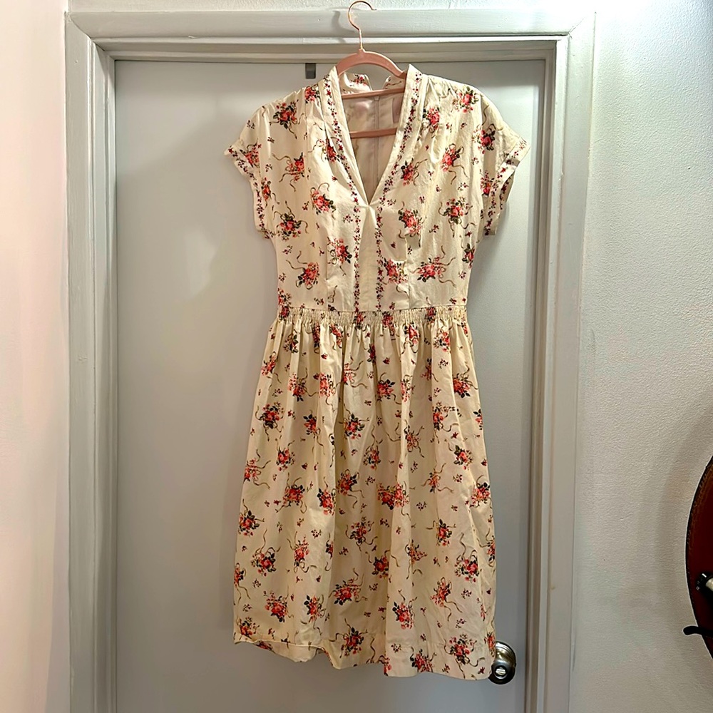 Elegant floral dress.